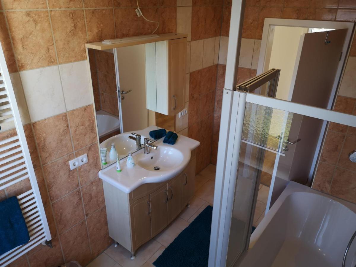 Apartments Оберкохен Екстериор снимка