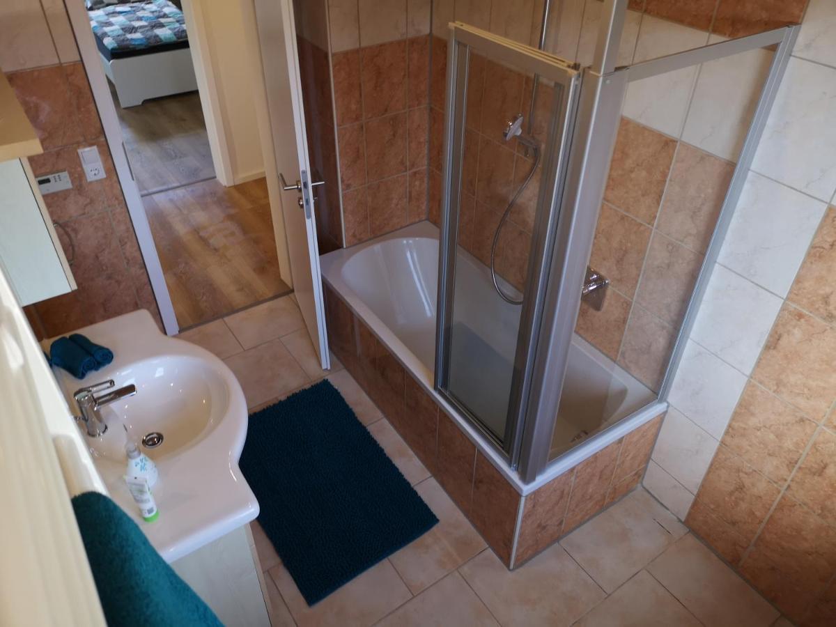 Apartments Оберкохен Екстериор снимка